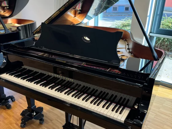 Steinway & Sons Flügel Modell O-180 gebraucht